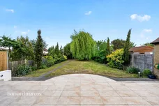 Tolworth Rise North, SURBITON
