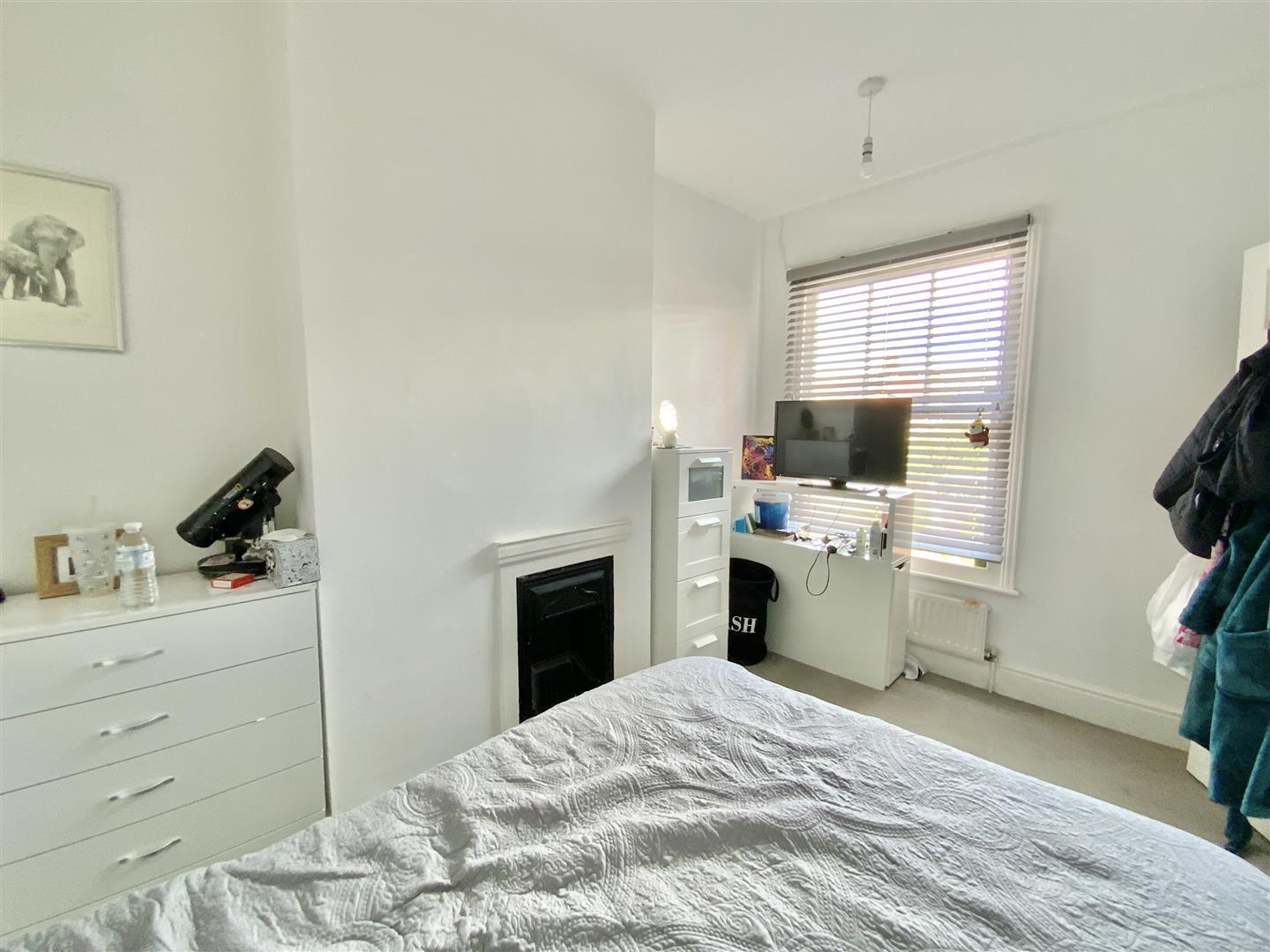 Jersey Road, Wolverton Image 9