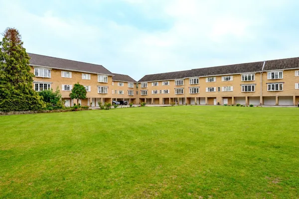 Leconfield Court, Wetherby, LS22