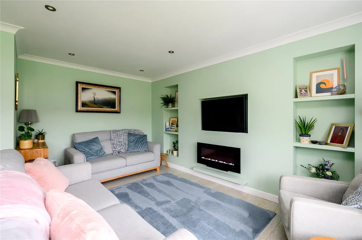 Leconfield Court, Wetherby, LS22