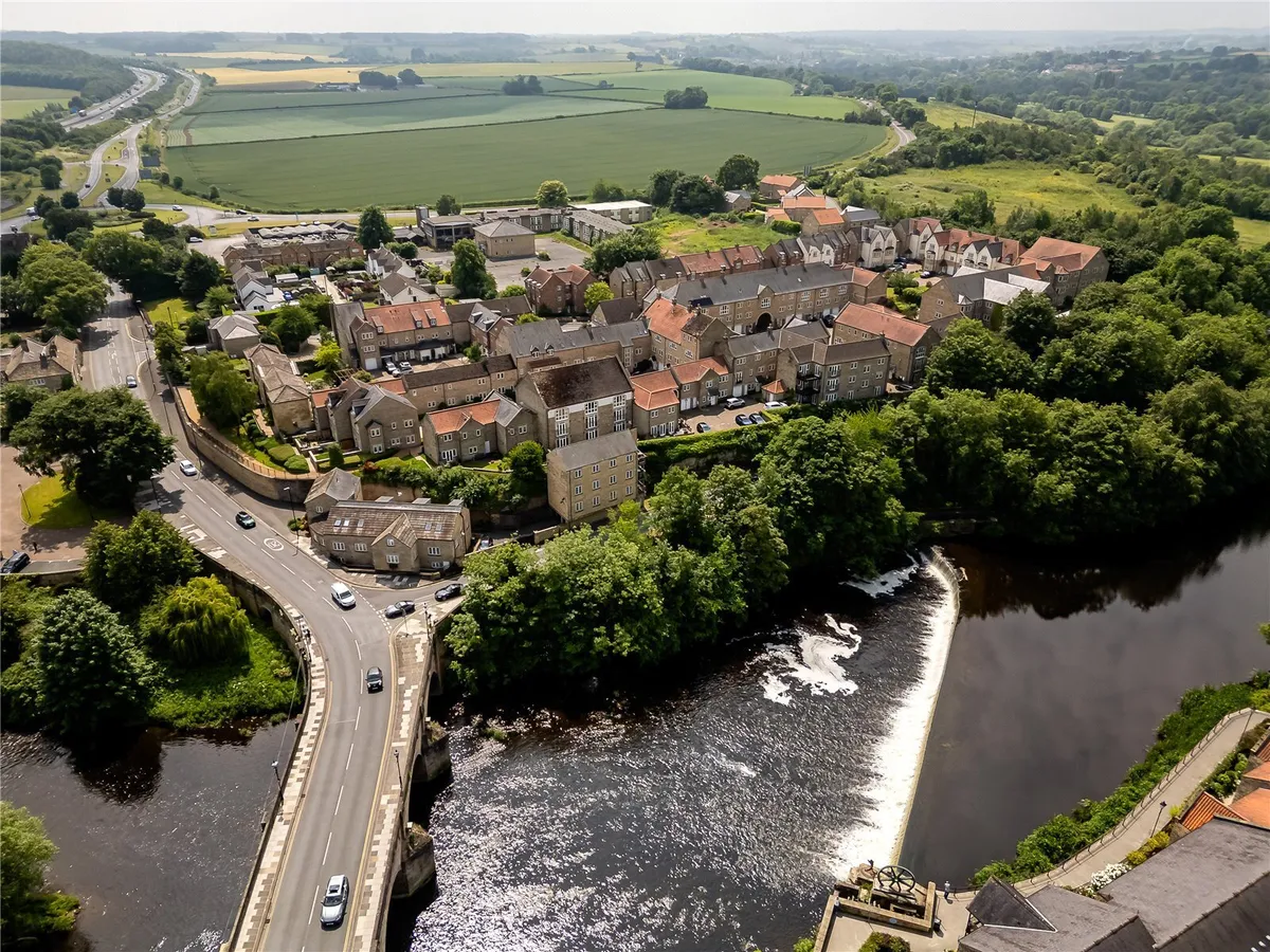 Micklethwaite Steps, Wetherby, LS22