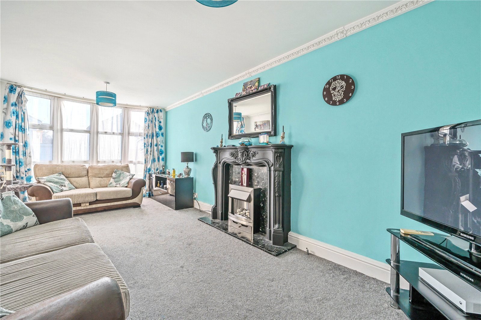 Field End, West End, Woking, Surrey, GU24