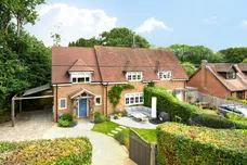 Moat Lane, Prestwood, HP16 photo 1