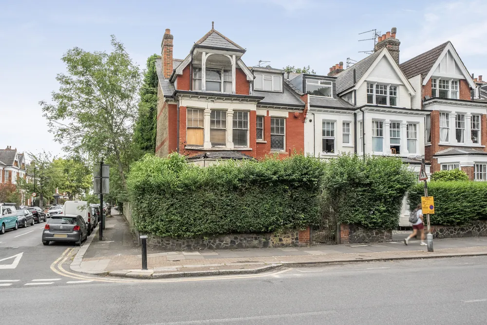 Muswell Hill Road, London, N10