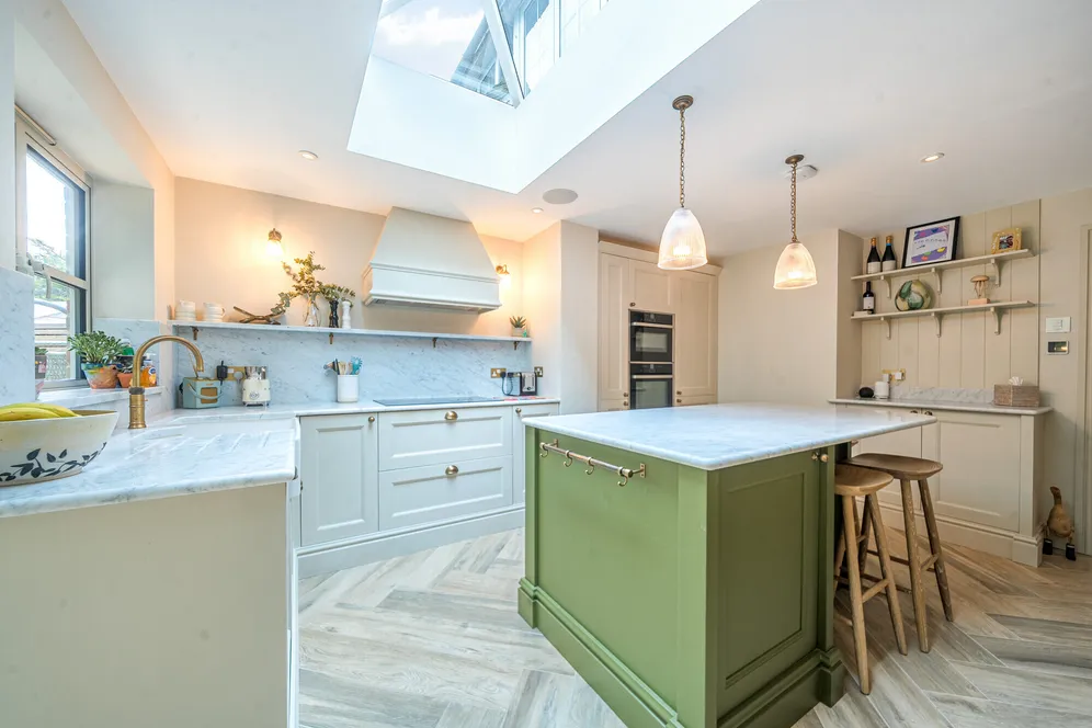 Moat Lane, Prestwood, HP16 photo 8