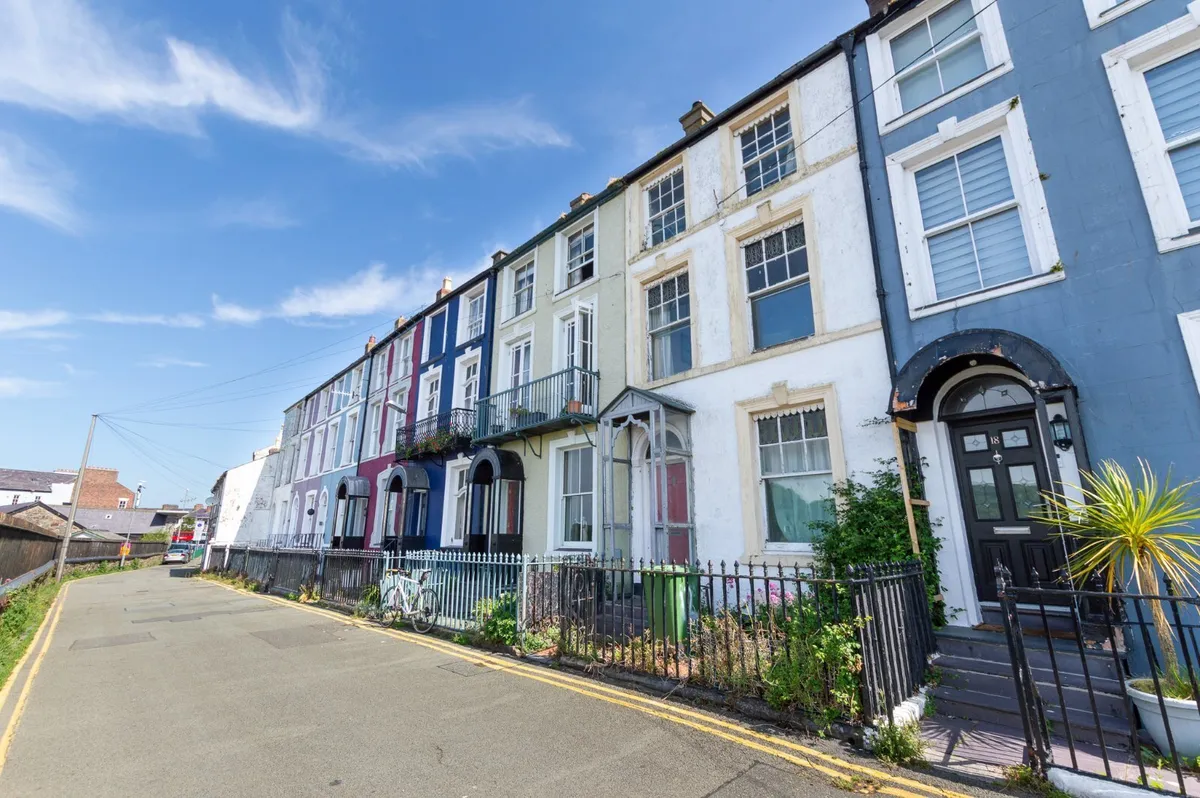 Segontium Terrace, Caernarfon, Gwynedd, LL55