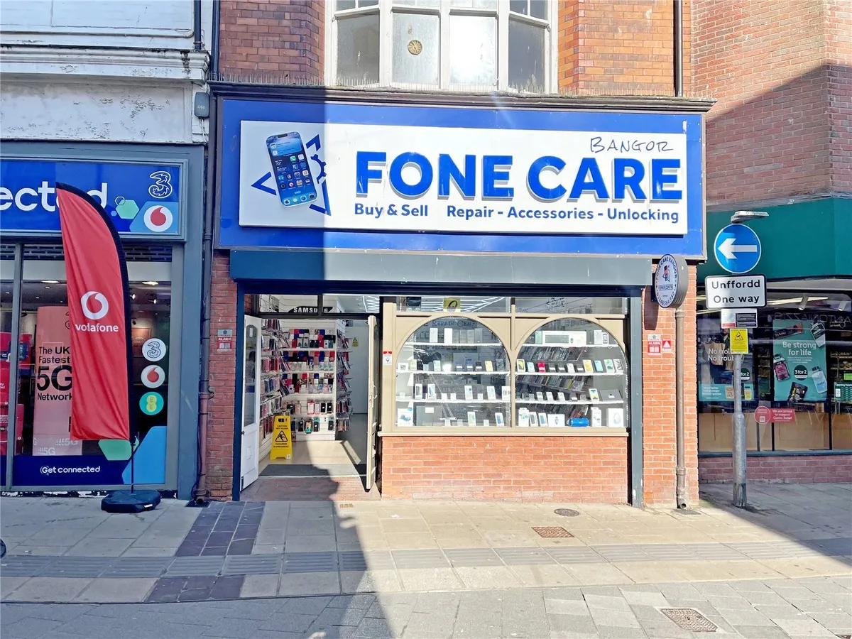 High Street, Bangor, Gwynedd, LL57