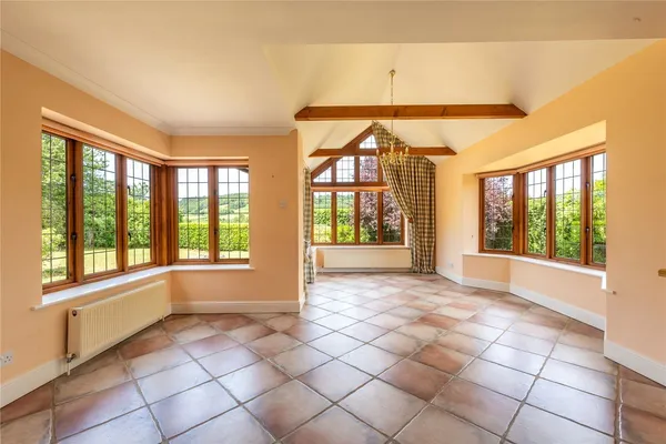 Nutcombe Lane, Dorking, RH4 photo 14