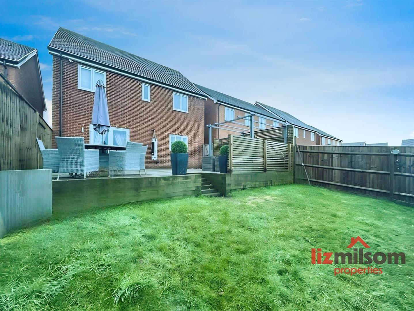 Lamplight Way, Castle Gresley, Swadlincote Image 3