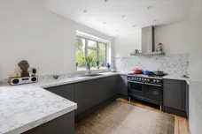 Greenham Road, London, N10 photo 9