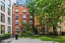 Martin Lane, London, EC4R photo 9