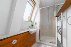 Martin Lane, London, EC4R photo 15