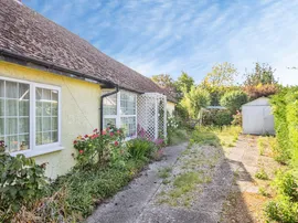 Back Lane, Great Oakley, Harwich photo