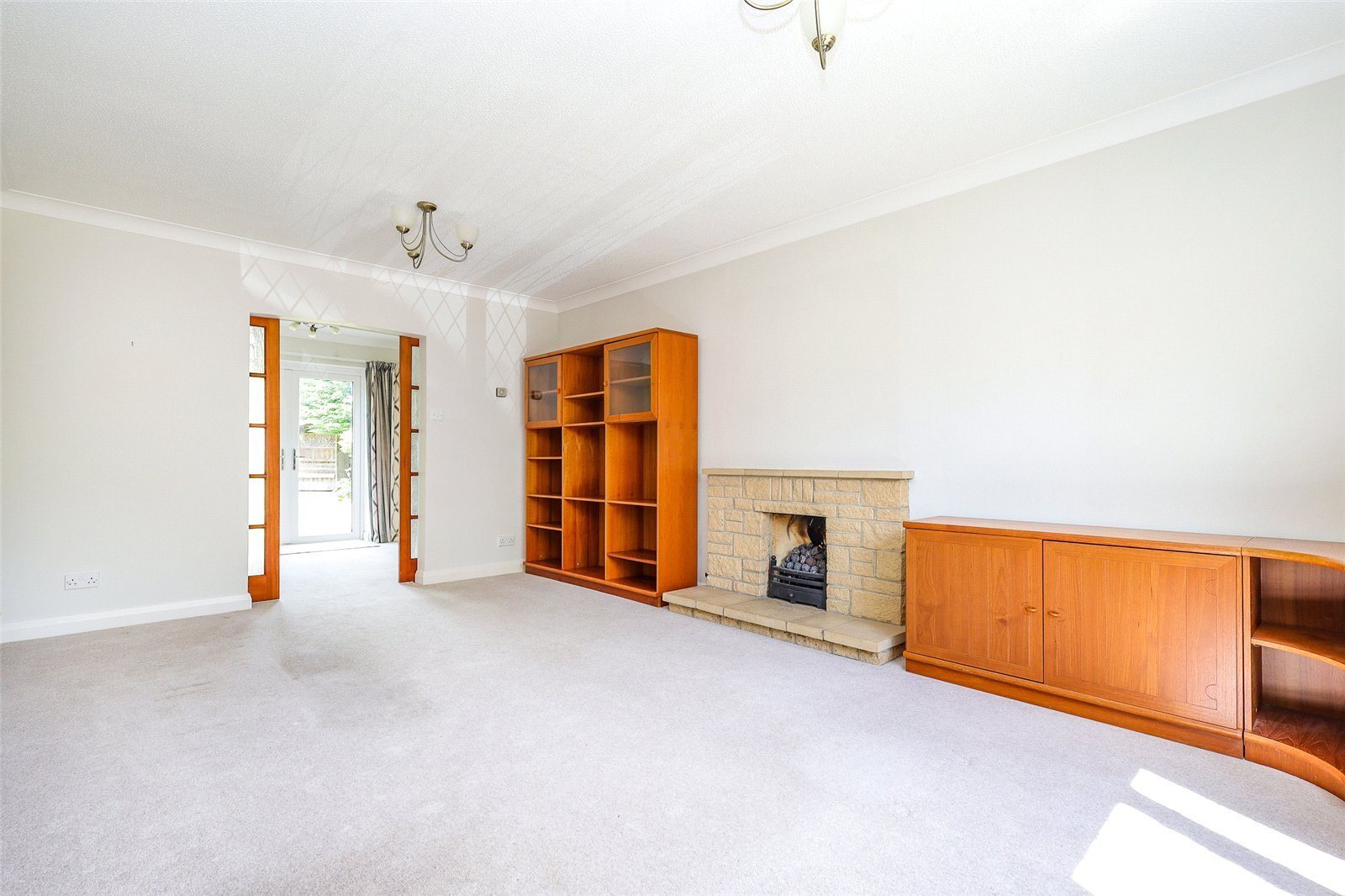 Longmoor Road, Liphook, Hampshire, GU30 Image 3
