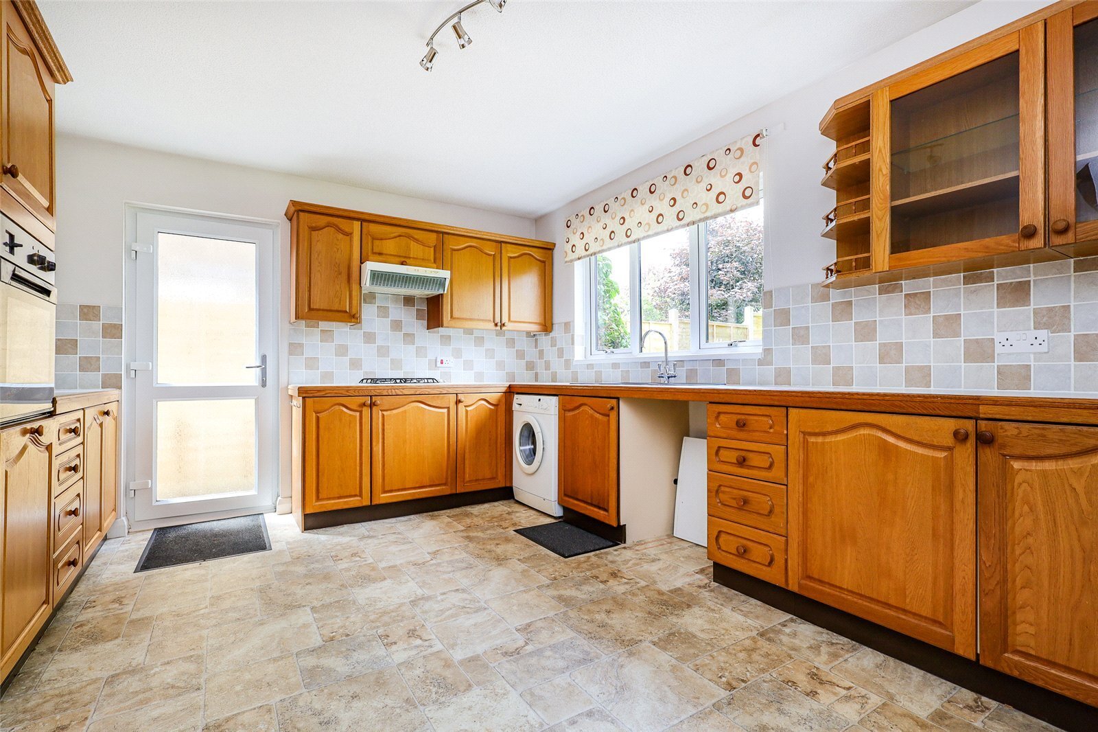 Longmoor Road, Liphook, Hampshire, GU30 Image 7