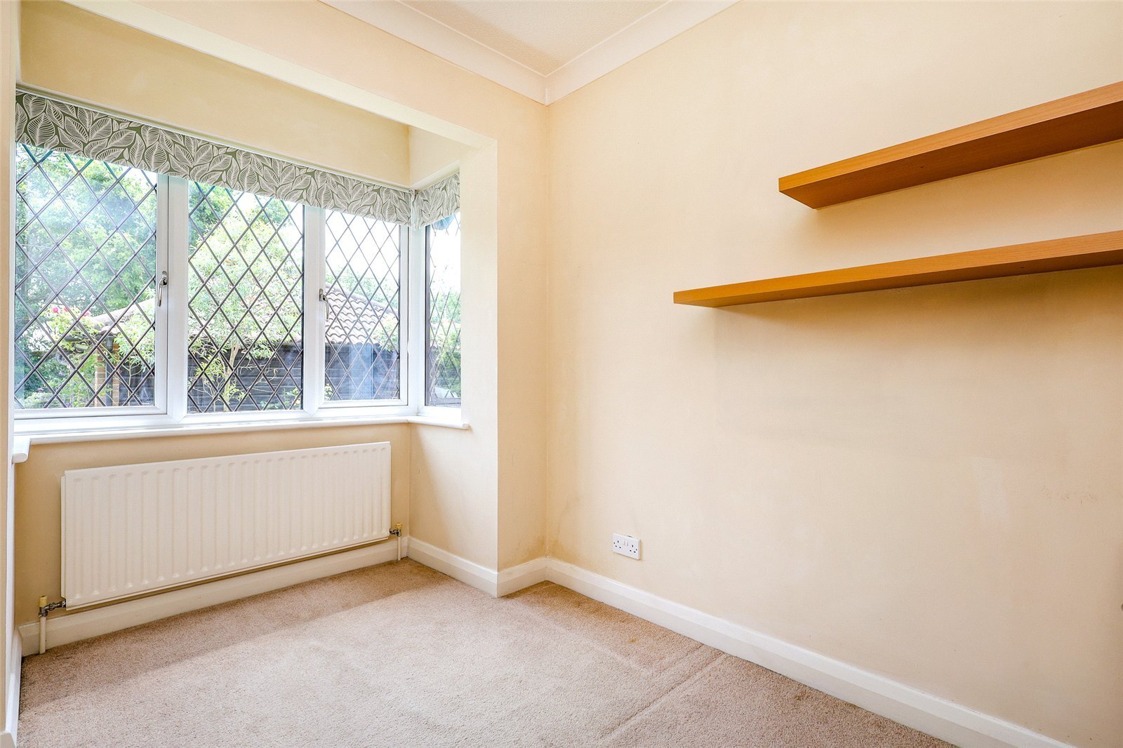 Longmoor Road, Liphook, Hampshire, GU30 Image 11