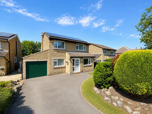 Toller Grove, BRADFORDphoto