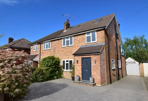 Tibbs Hill Road, Abbots Langley, WD5