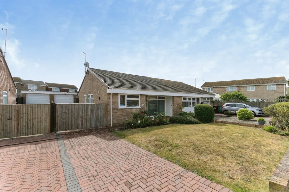 Mountbatten Drive, Eastbourne
