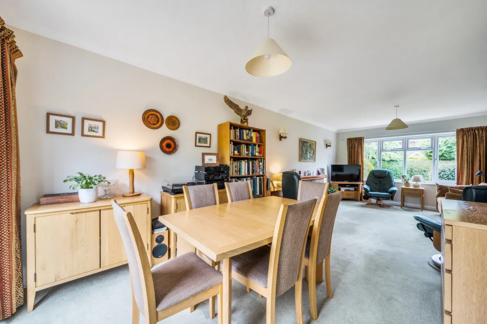 Watermill Way, Weston Turville, HP22 photo 6