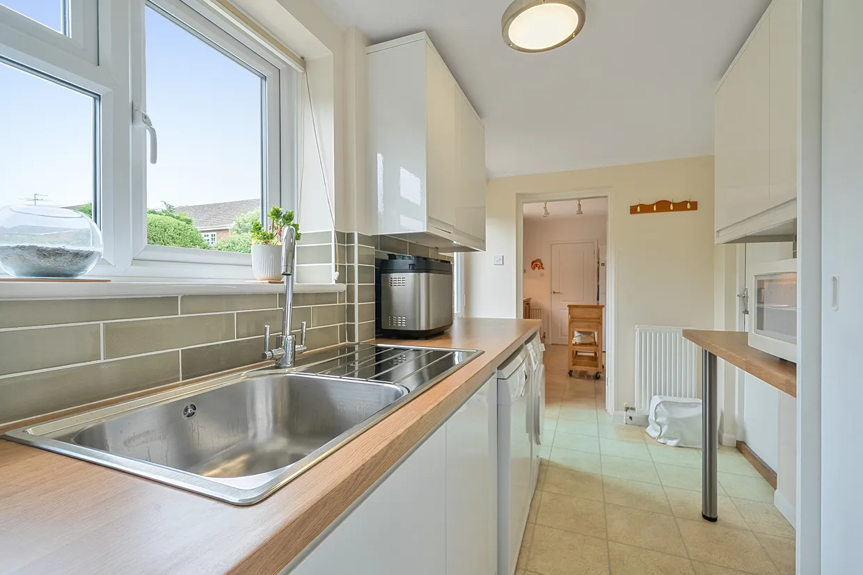 Watermill Way, Weston Turville, HP22 photo 9