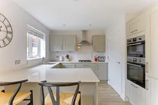Elizabeth Gardens, Goffs Oak, EN7 photo 6