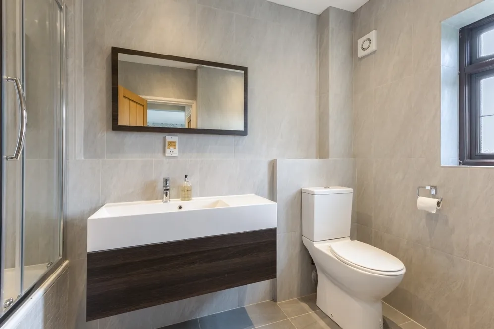 Wotton Underwood, Aylesbury, HP18 photo 16
