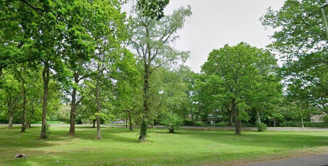 Reading Road, Blackwater, Surrey, GU17