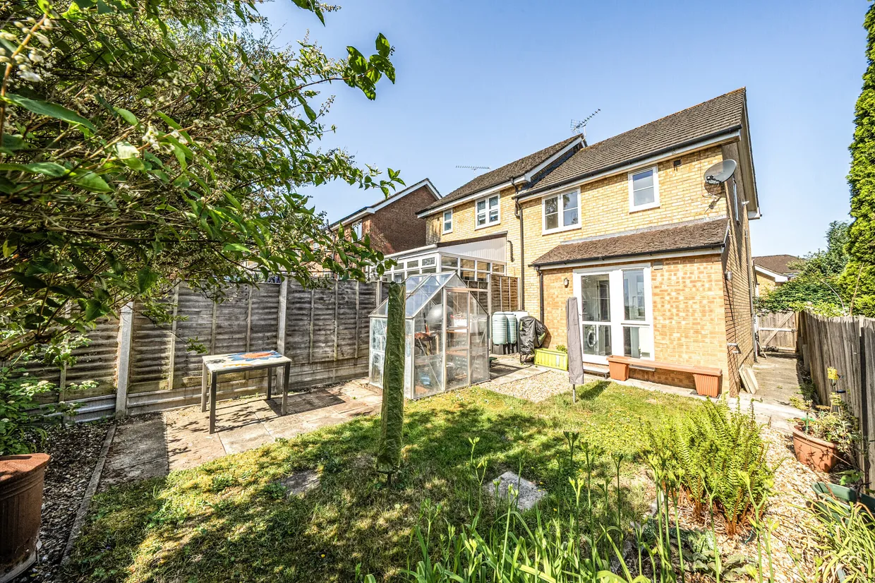 Bishopdown, Salisbury, SP1 photo 9