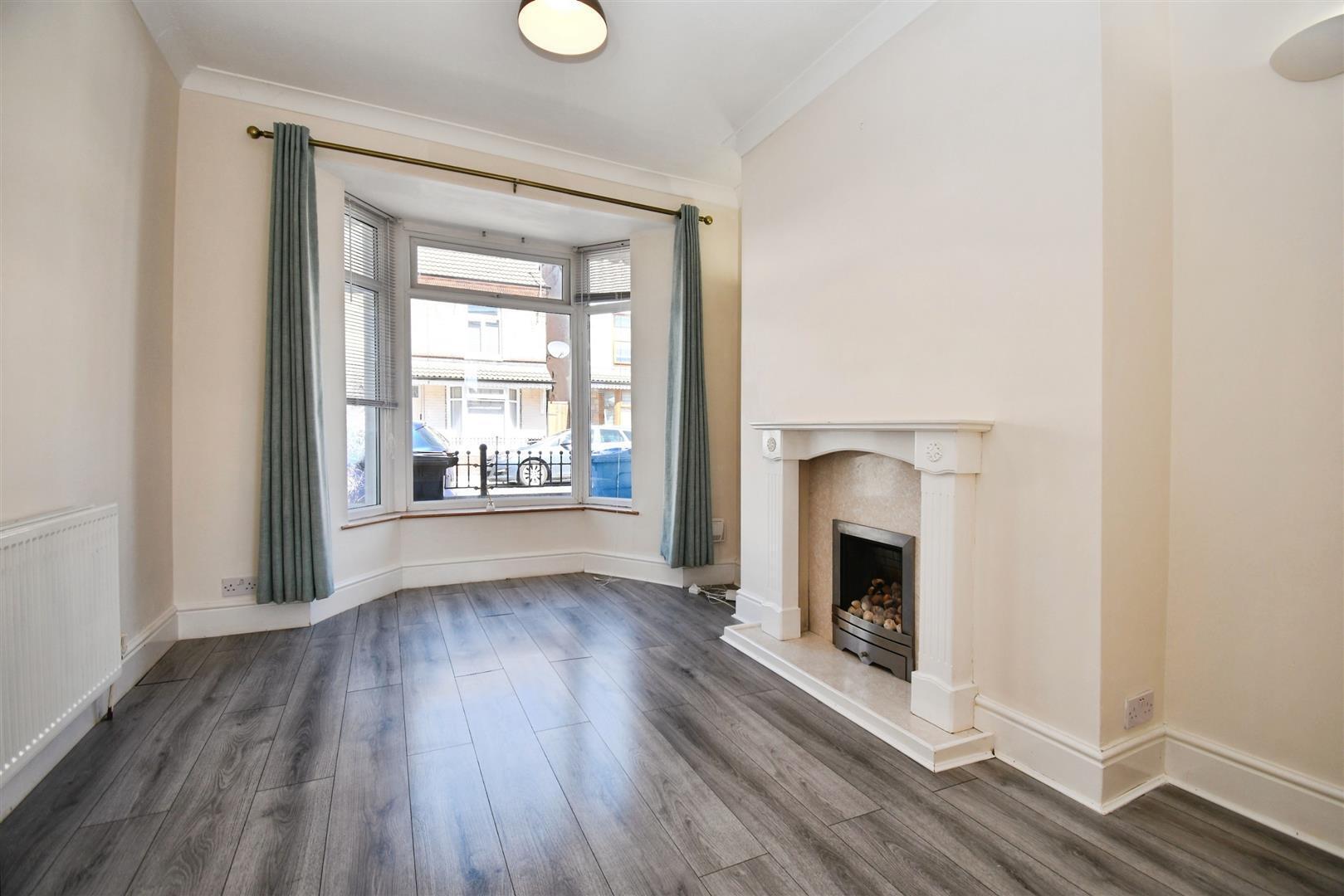 Curzon Street, Hull Image 6