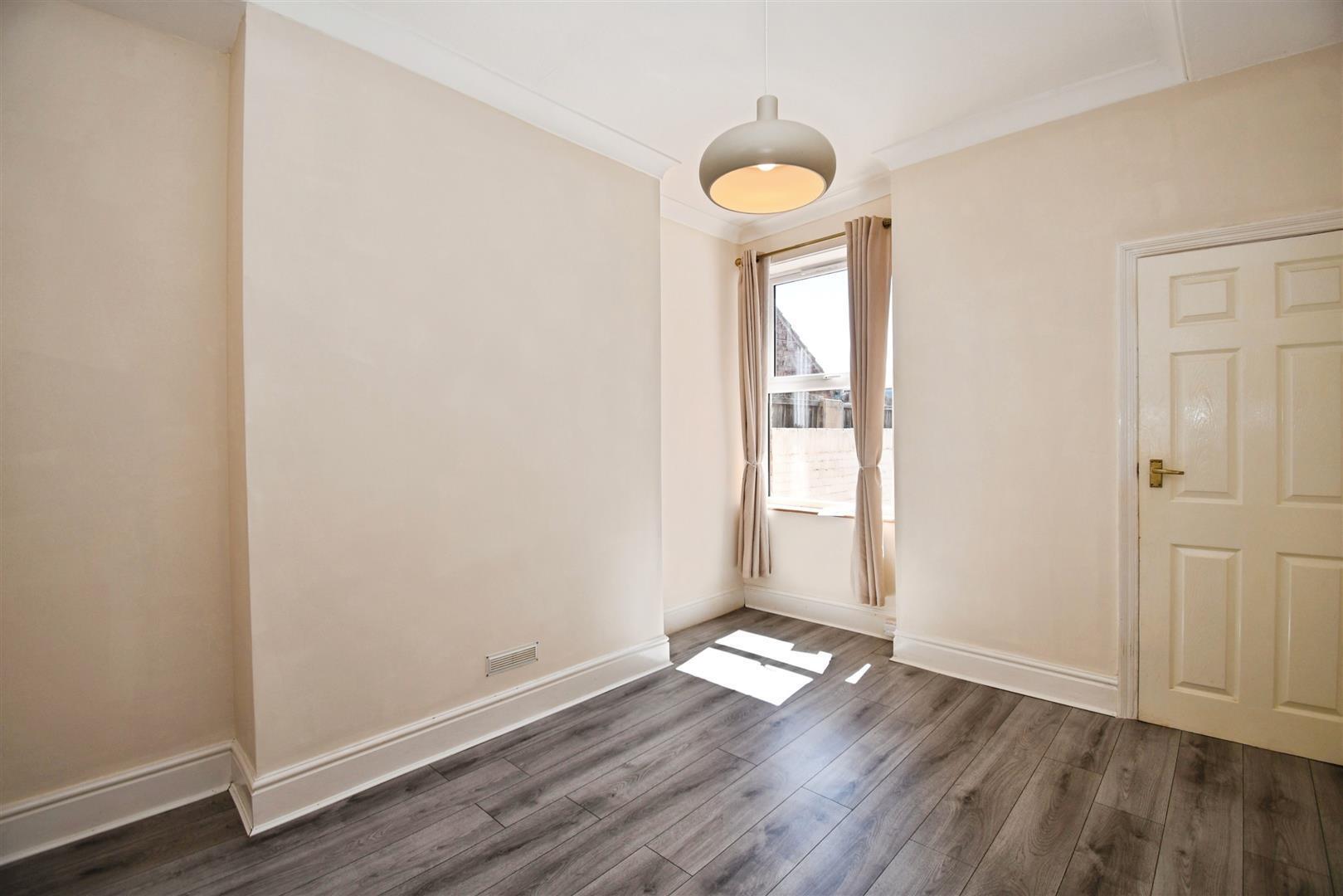 Curzon Street, Hull Image 7