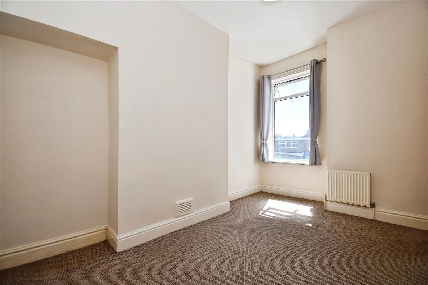 Curzon Street, Hull Image 11