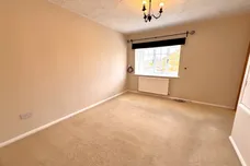 Coltsfoot Green, LUTON