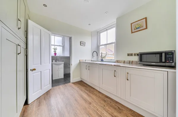 The Green, Chelveston, NN9 photo 9