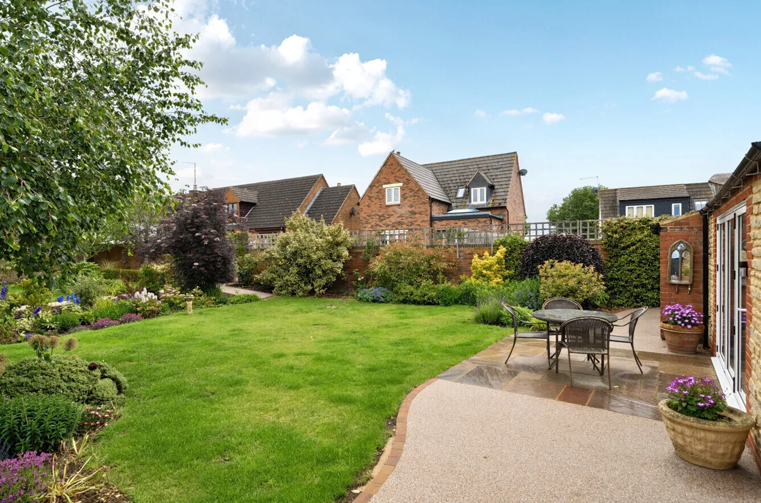 The Green, Chelveston, NN9 photo 21