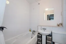 Dexter Close St. Albans AL1 photo 6