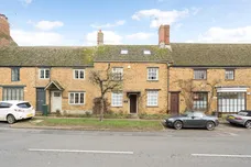 High Street Deddington OX15 photo 16
