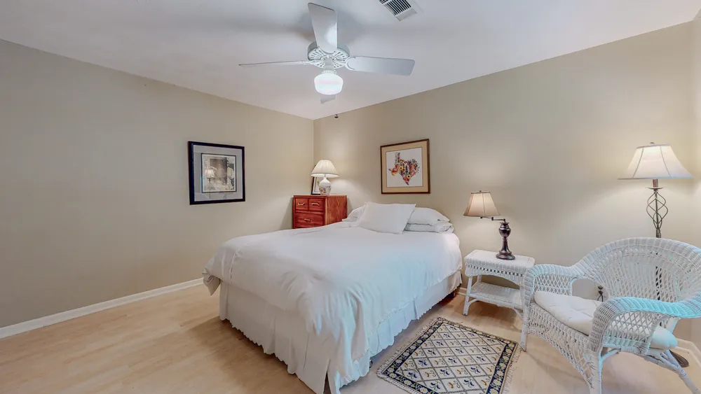 835 Belvedere Dr, Beaumont, TX 77706