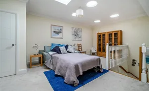 Courtland Road, Paignton, Devon, TQ3 photo