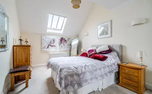 Courtland Road, Paignton, Devon, TQ3 photo