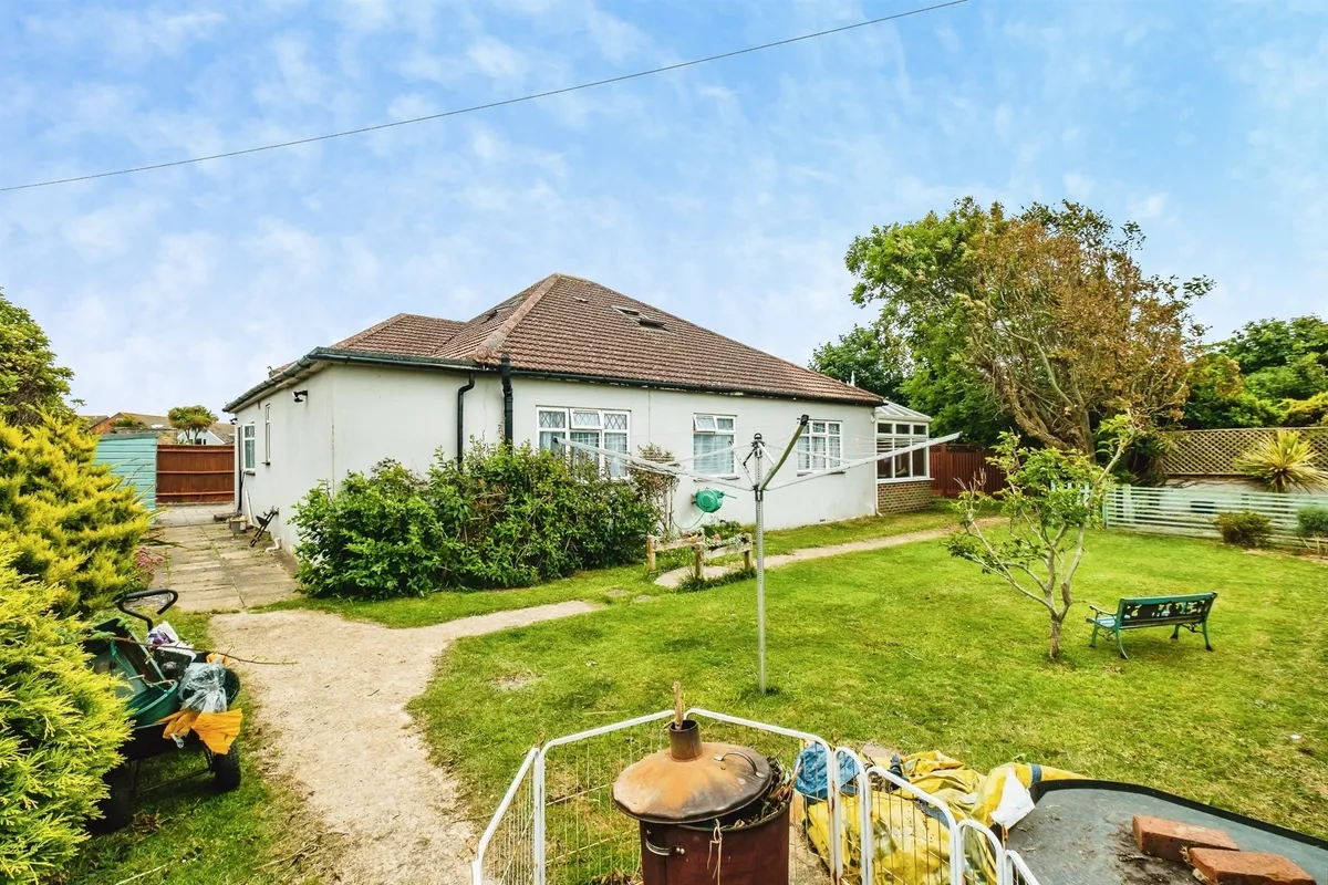 The Close, Lancing