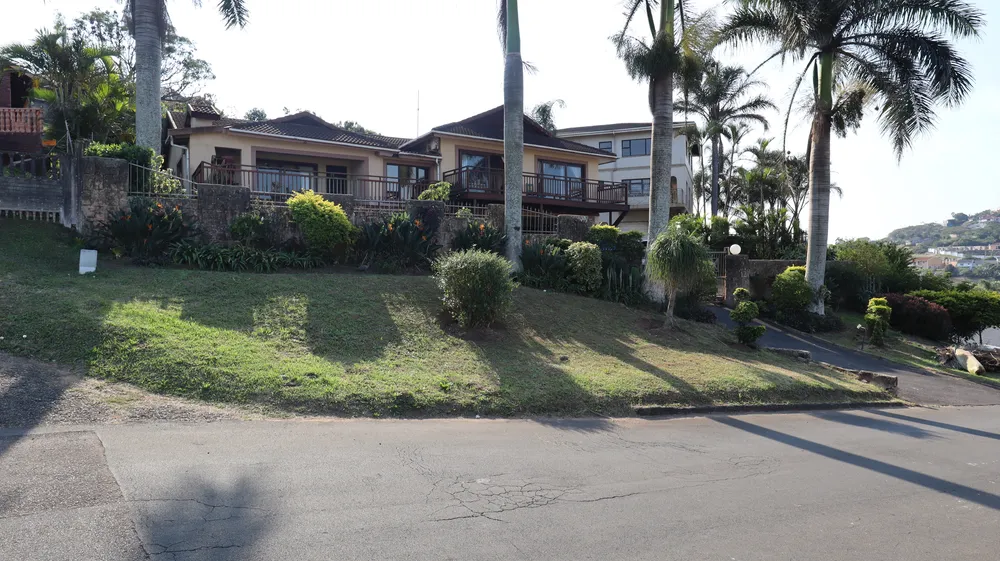 South Africa, KwaZulu Natal, La Mercy, Sea View Road, 12