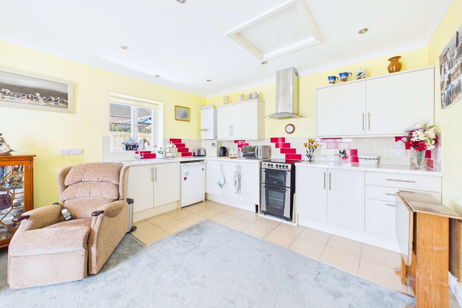 Insley Crescent, Broadstone, Dorset, BH18 Image 11