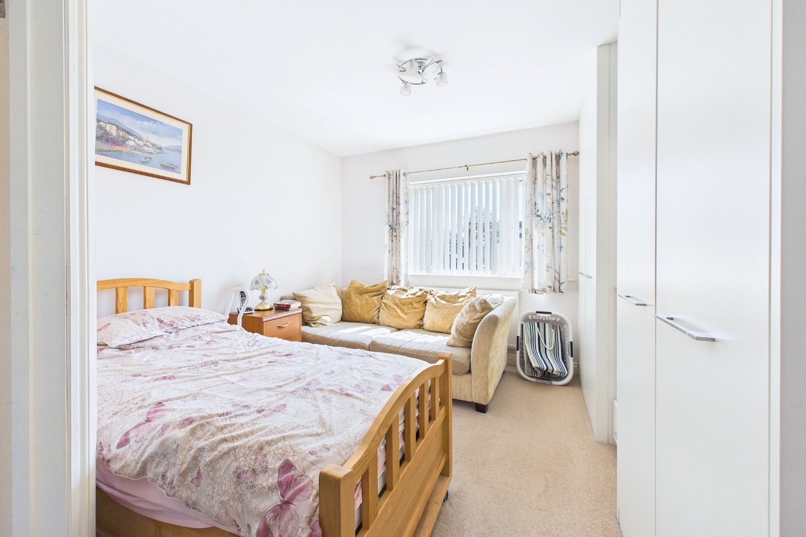 Insley Crescent, Broadstone, Dorset, BH18 Image 13