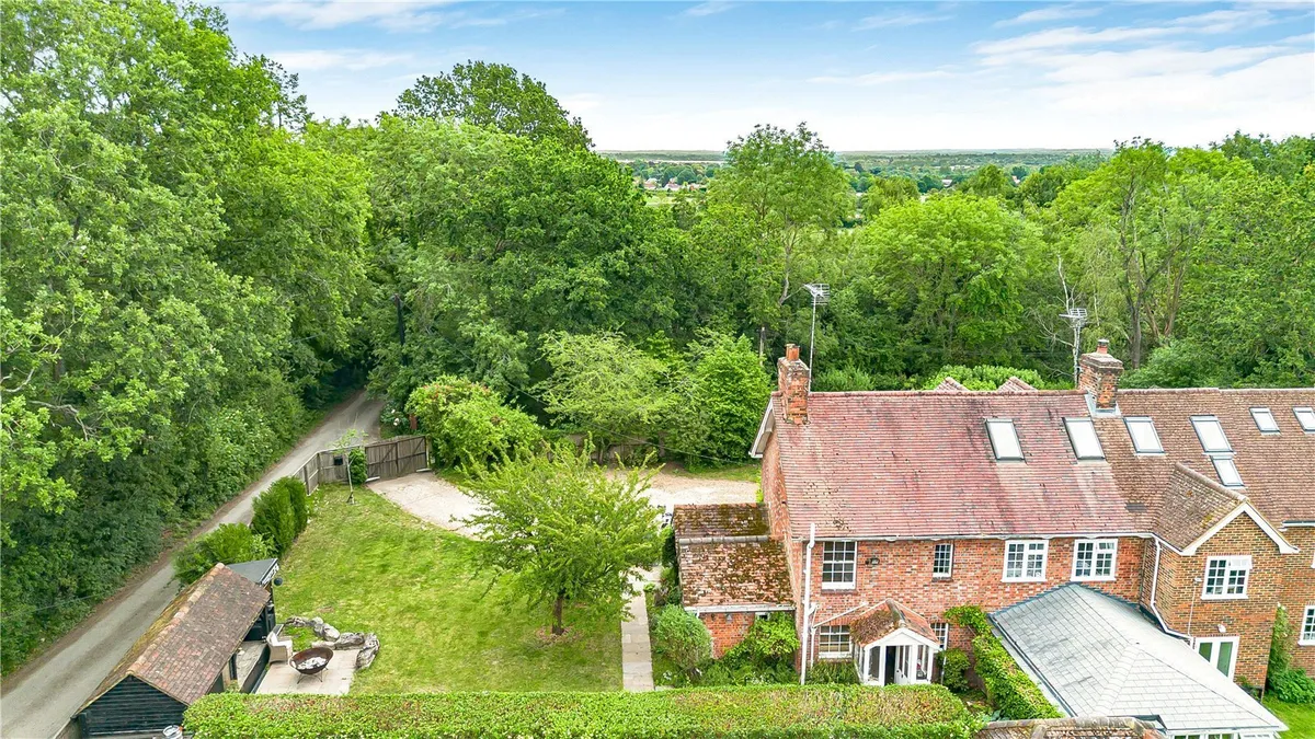 Kiln Lane, Binfield Heath, Henley-on-Thames, Oxfordshire, RG9