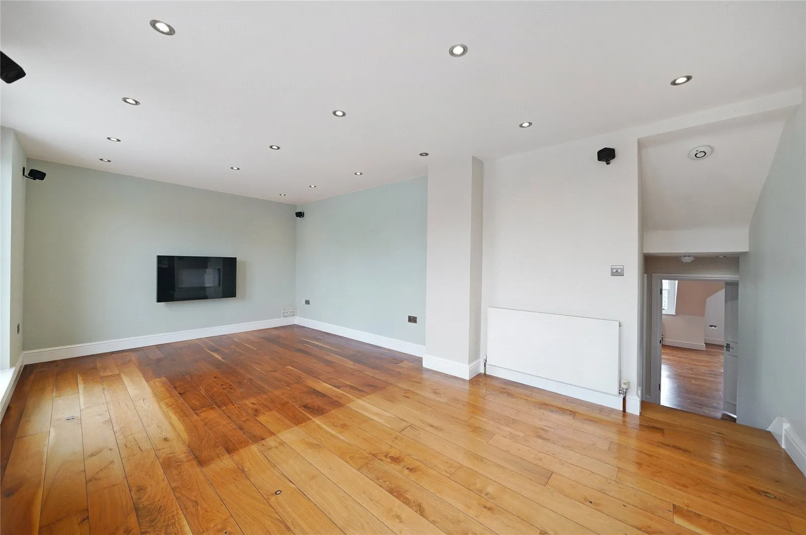 Crediton Hill, West Hampstead, London, NW6