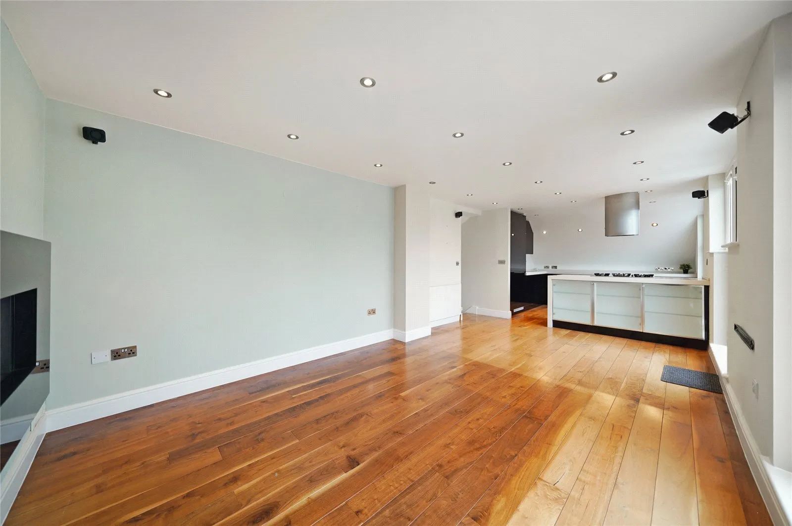Crediton Hill, West Hampstead, London, NW6