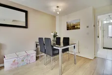 Peregrine Way, Hatfield