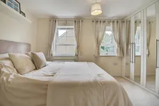 Peregrine Way, Hatfield