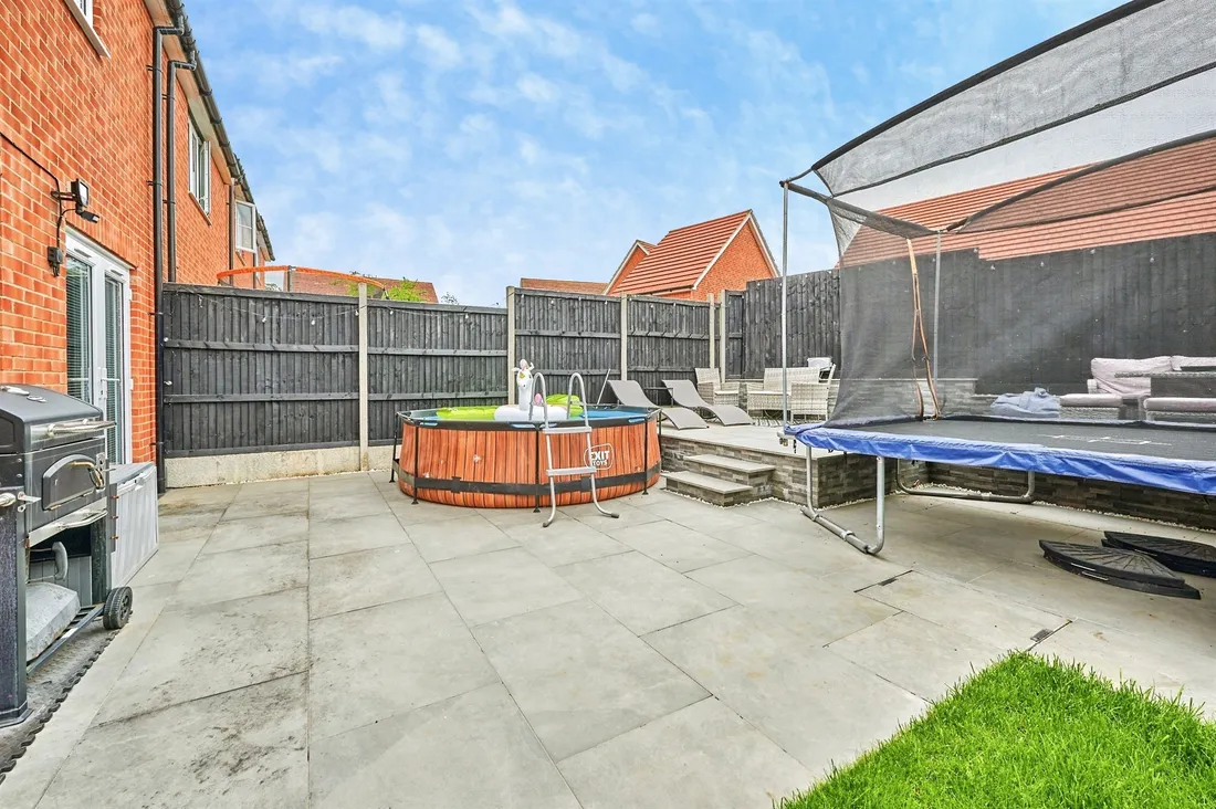 Property photo 16